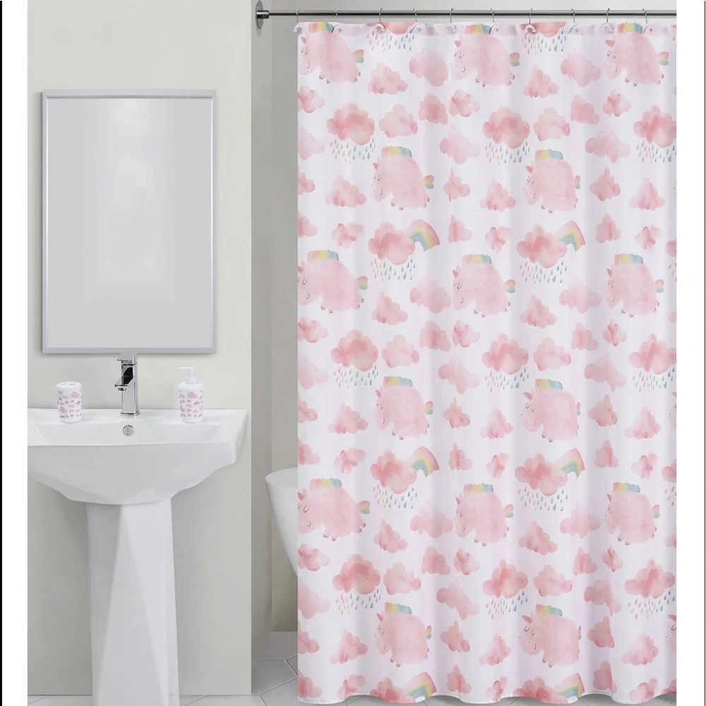 Olivia Finn Rainbow Unicorn 16 Piece Bath Set